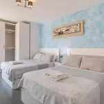 Penthouse On Locos B * טורבייחה