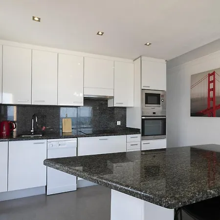 Apartment Penthouse On Locos B