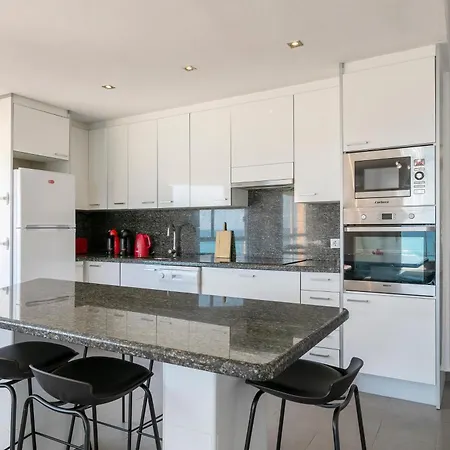 Penthouse On Locos B דירה טורבייחה